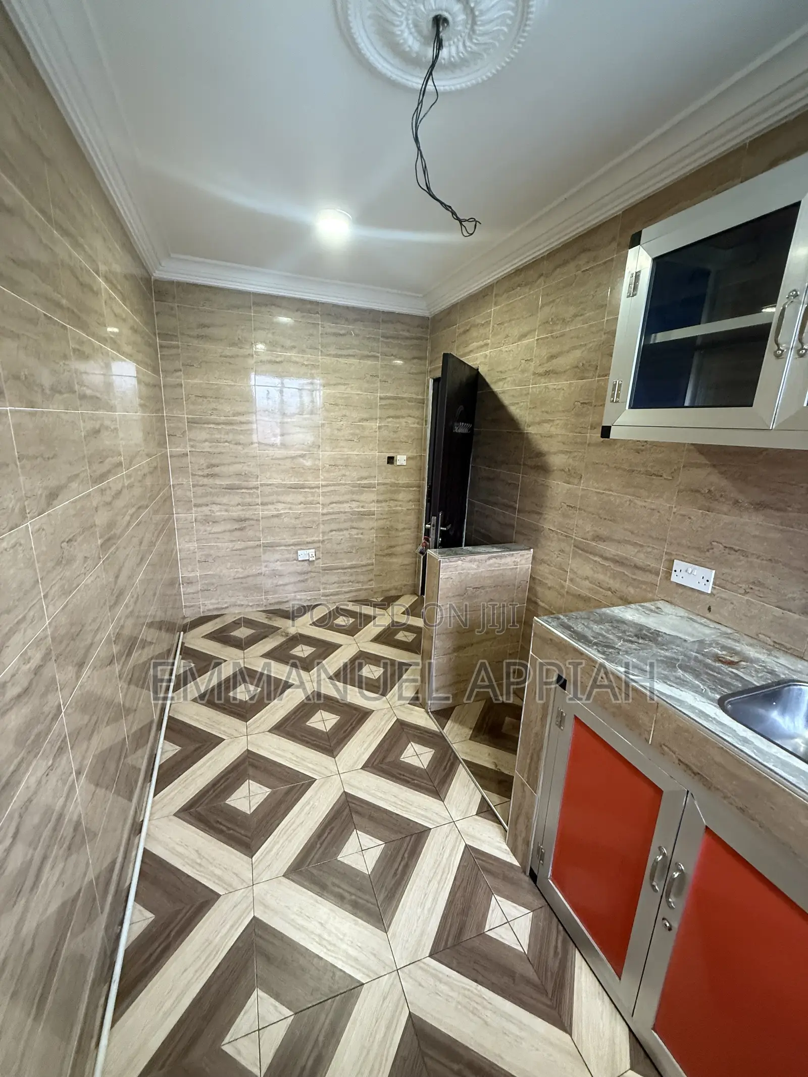 2bdrm Apartment in Awoshie Alang for rent
