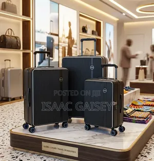 Premium Quality Executive Anticrake Luggages With Cup Holder