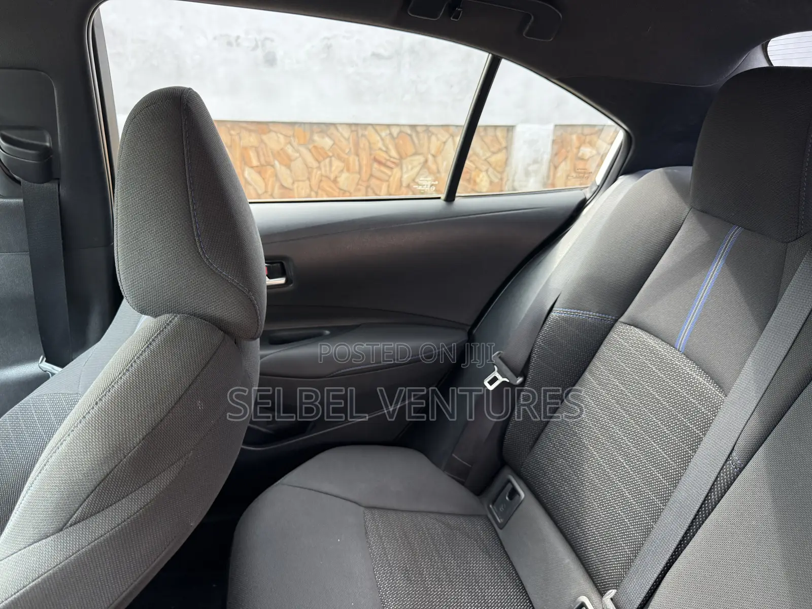 Toyota Corolla SE 2020 White