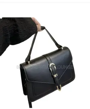 Bags and Wraps Lounge