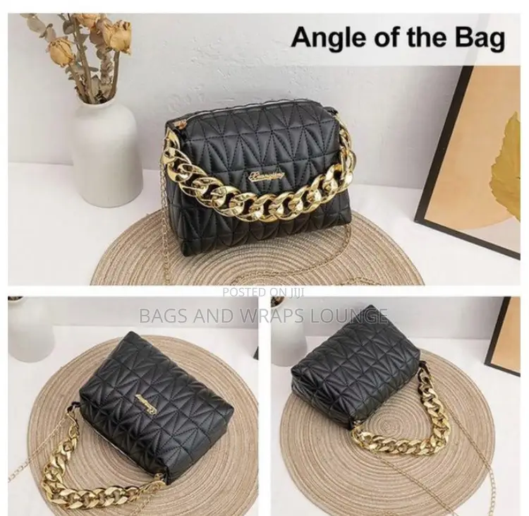 Bags and Wraps Lounge
