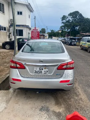 Nissan Sentra 2015 Silver