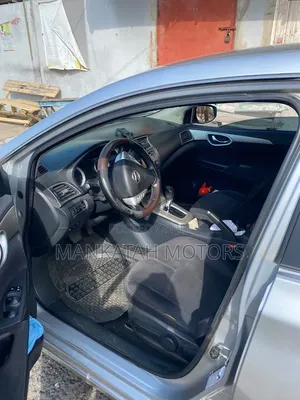 Nissan Sentra 2015 Silver