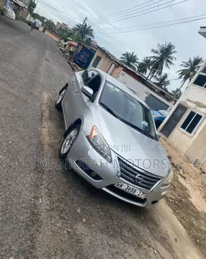 Nissan Sentra 2015 Silver