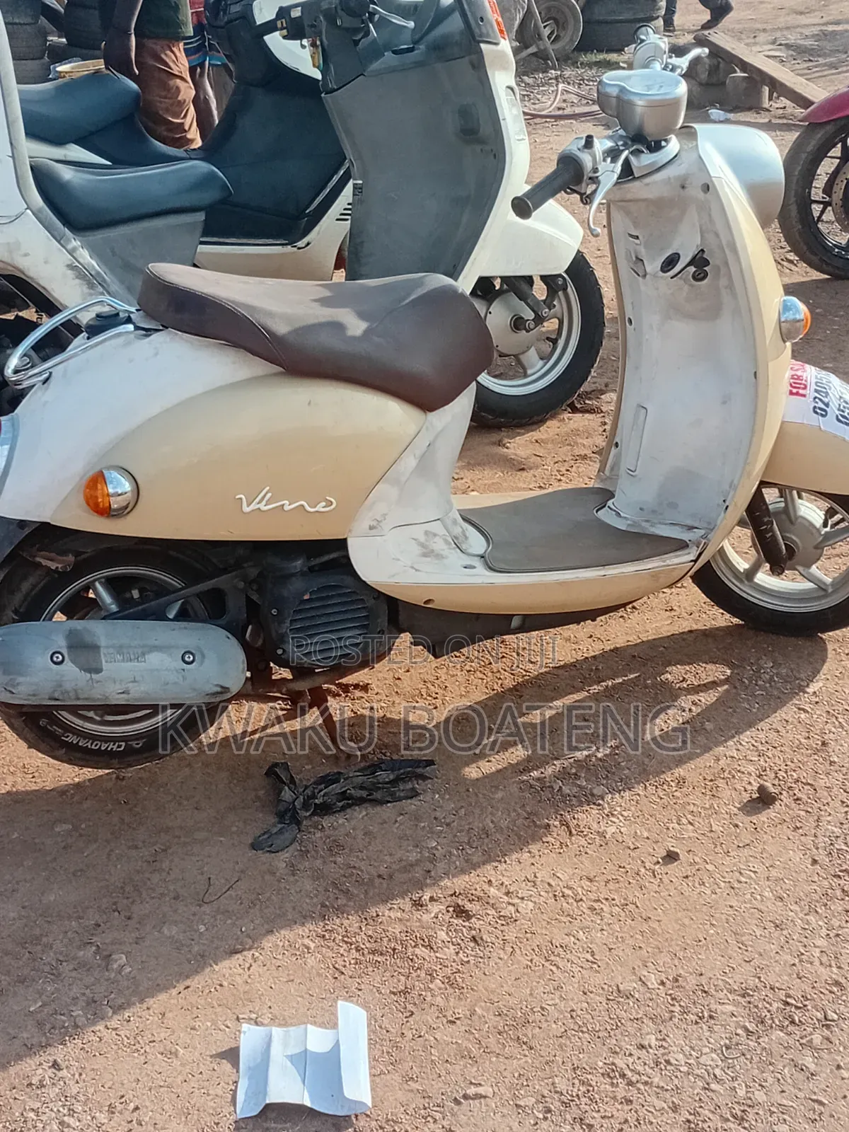 Yamaha 1990 Gray