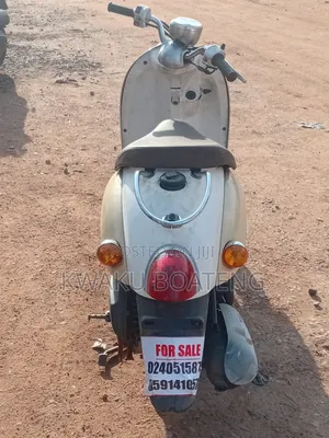 Yamaha 1990 Gray