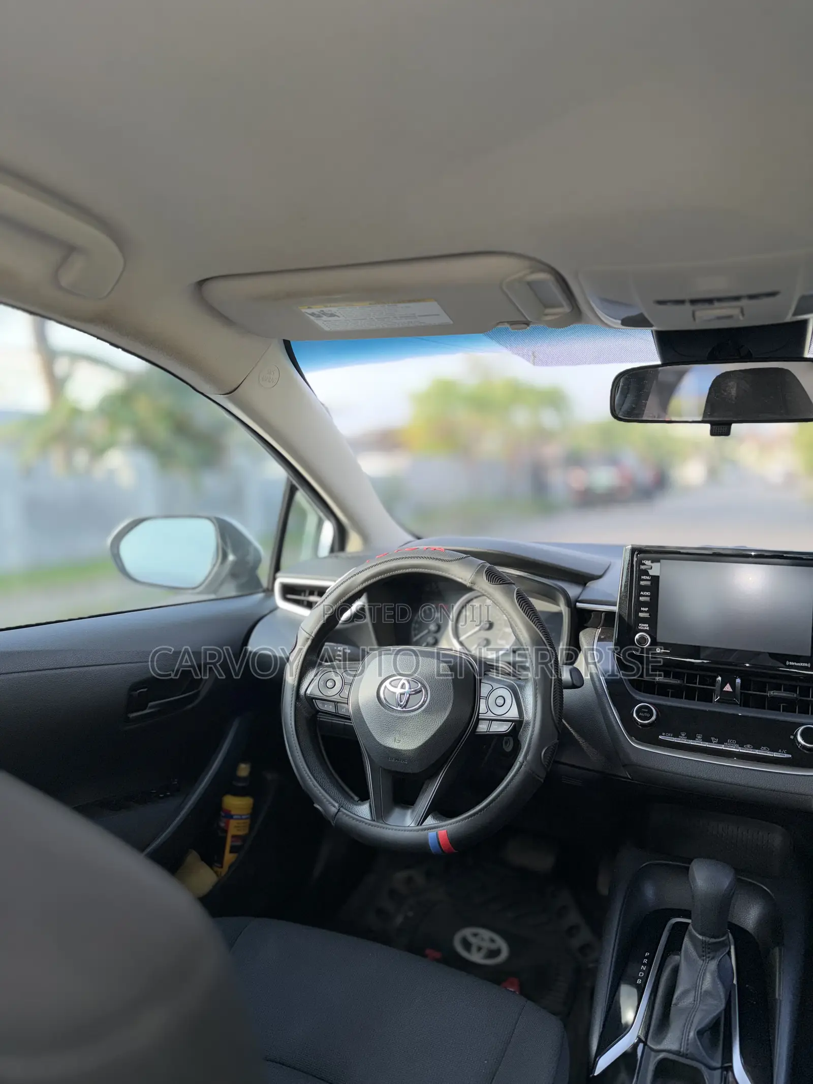 Toyota Corolla LE 2022 White