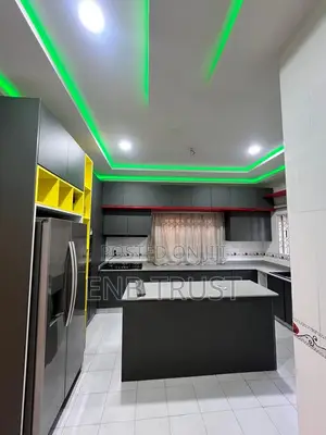 4bdrm Duplex in Adjiringanor, Ability for rent