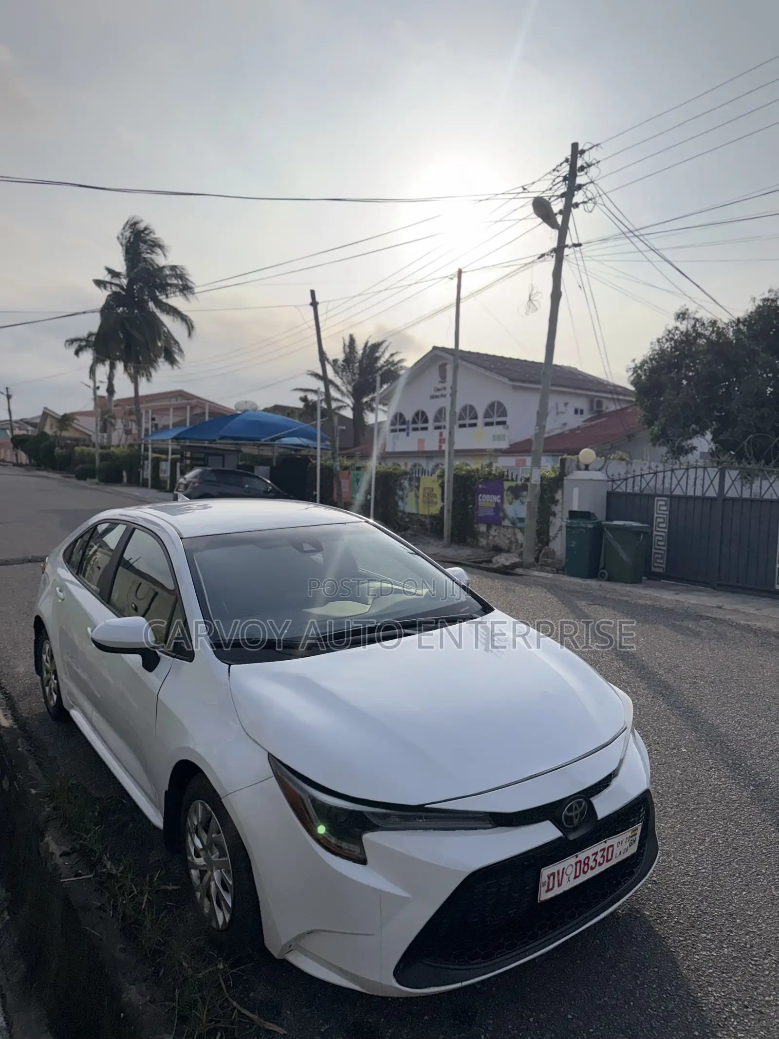 Toyota Corolla LE 2022 White