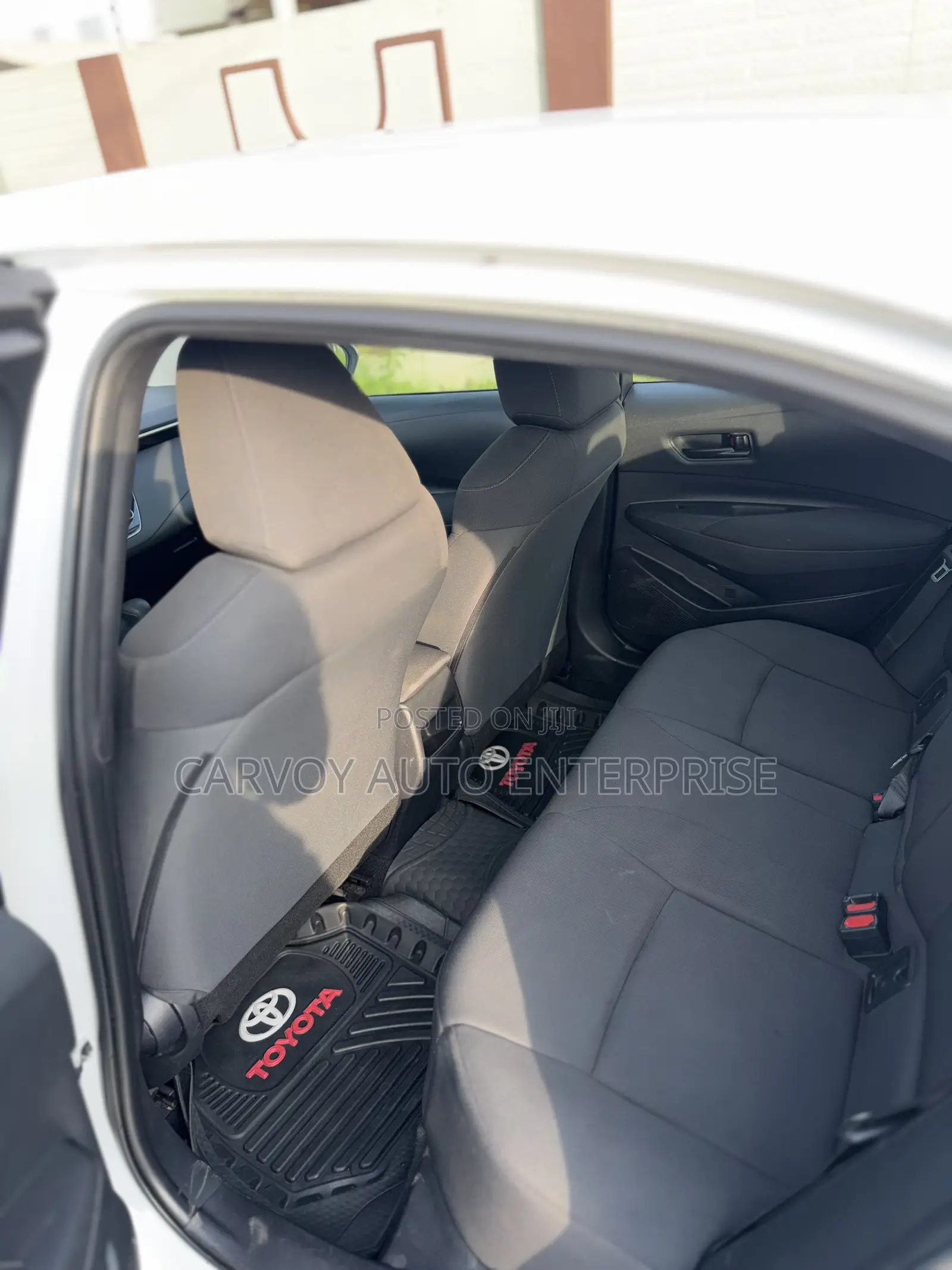 Toyota Corolla LE 2022 White
