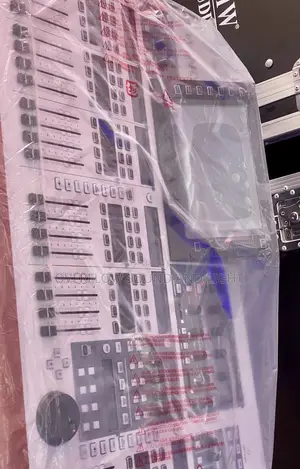 Behringer Wing 48 Channels Digital Mixer