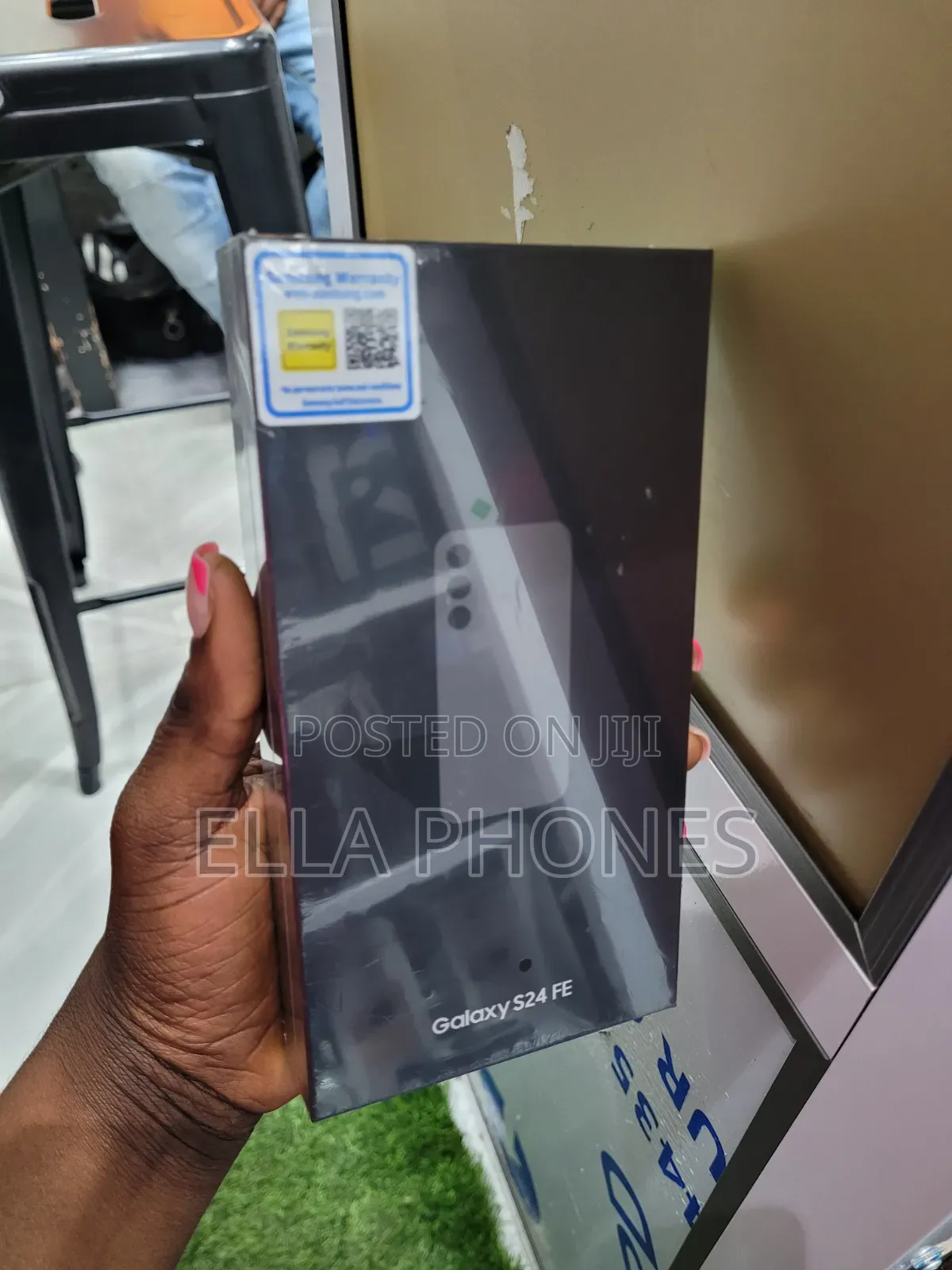 New Samsung Galaxy S24 FE 128 GB Black