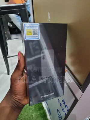 New Samsung Galaxy S24 FE 128 GB Black