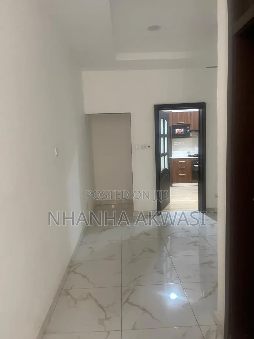 3bdrm House in Spintex, Sakumono for rent