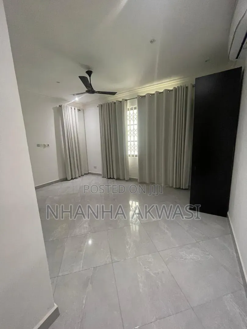 3bdrm House in Spintex, Sakumono for rent