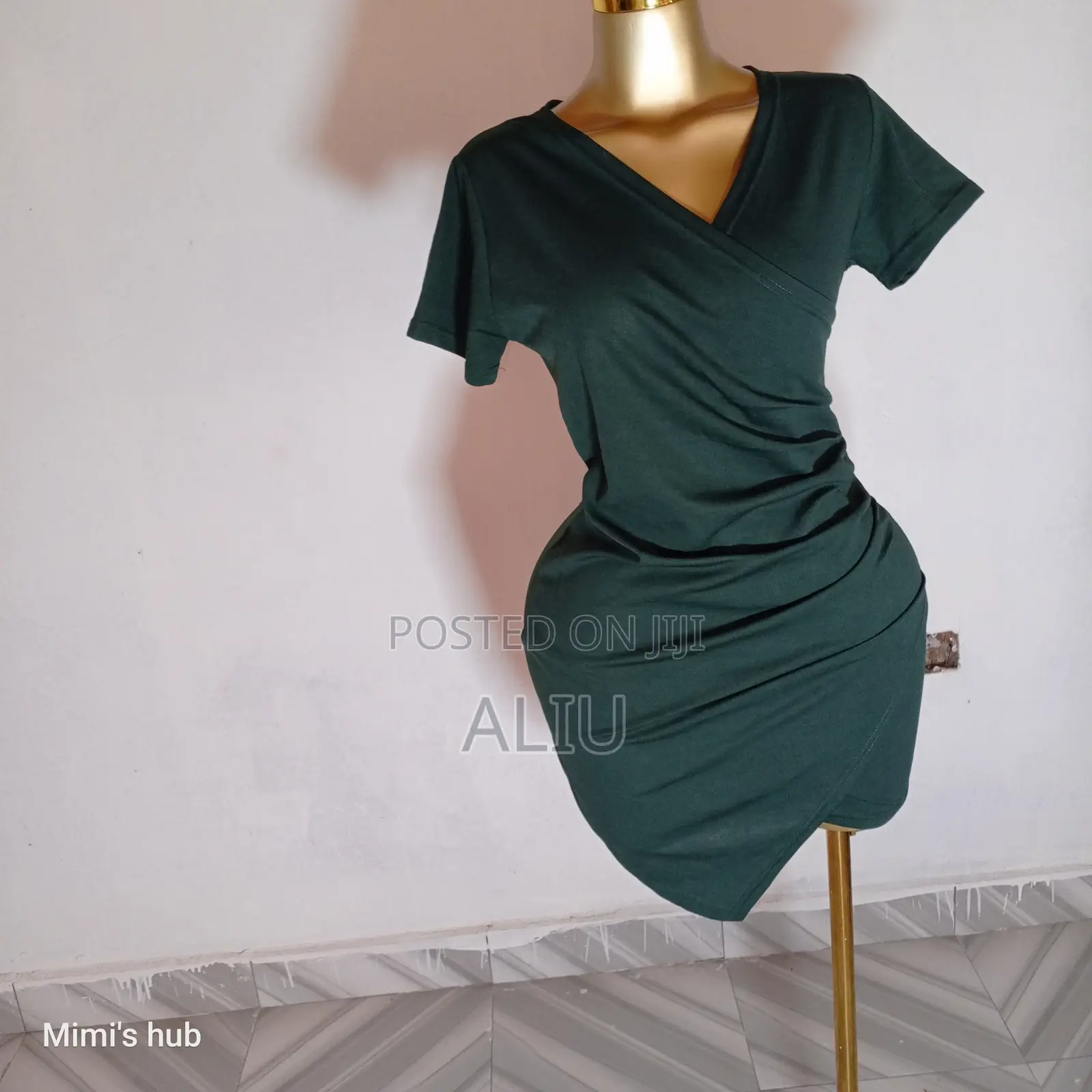 Elegant Emerald Green Ruched Mini Dress for Women