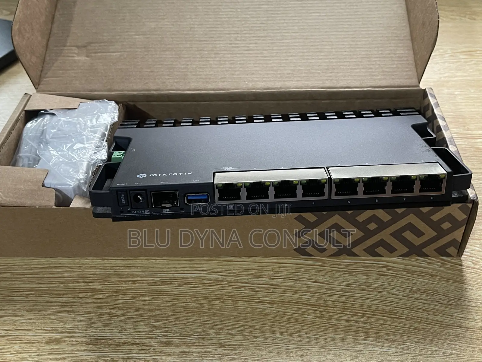 Rb5009ug+S+In