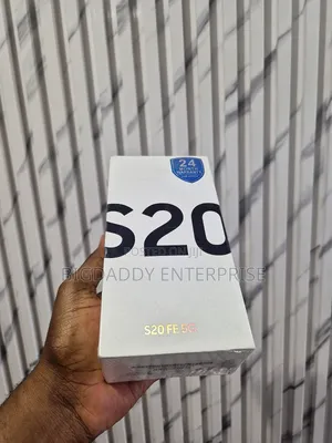 New Samsung Galaxy S20 FE 5G 128 GB
