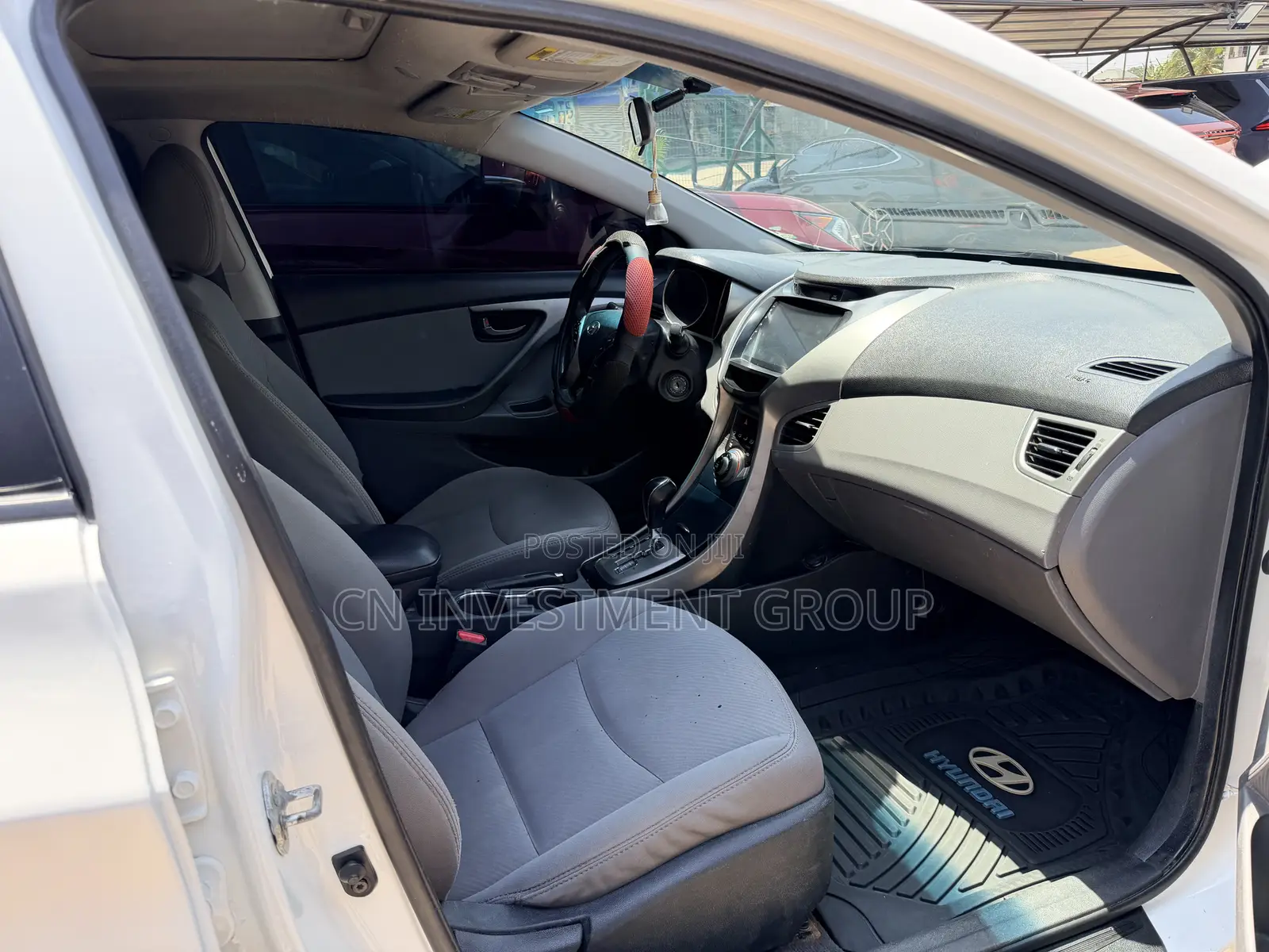 Hyundai Elantra GLS Sedan FWD (1.8L 4cyl 6M) 2013 White