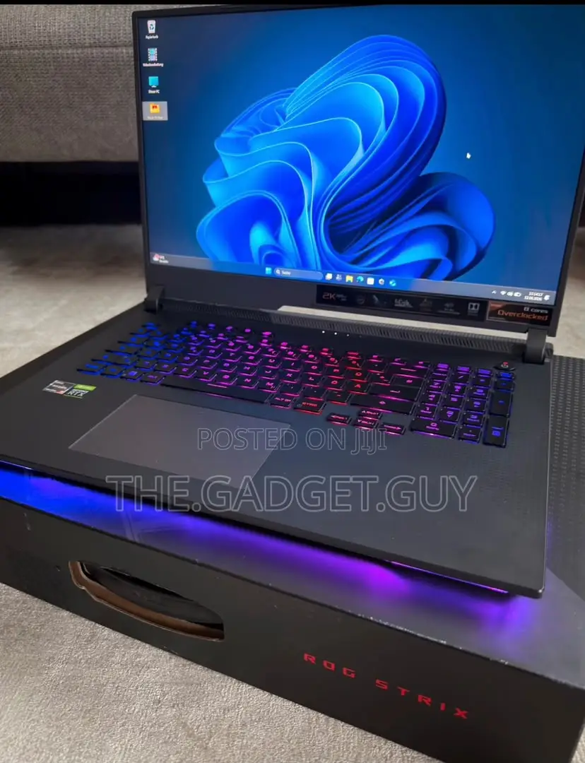 Laptop Asus ROG Strix G17 32GB AMD Ryzen 9 SSD 1T