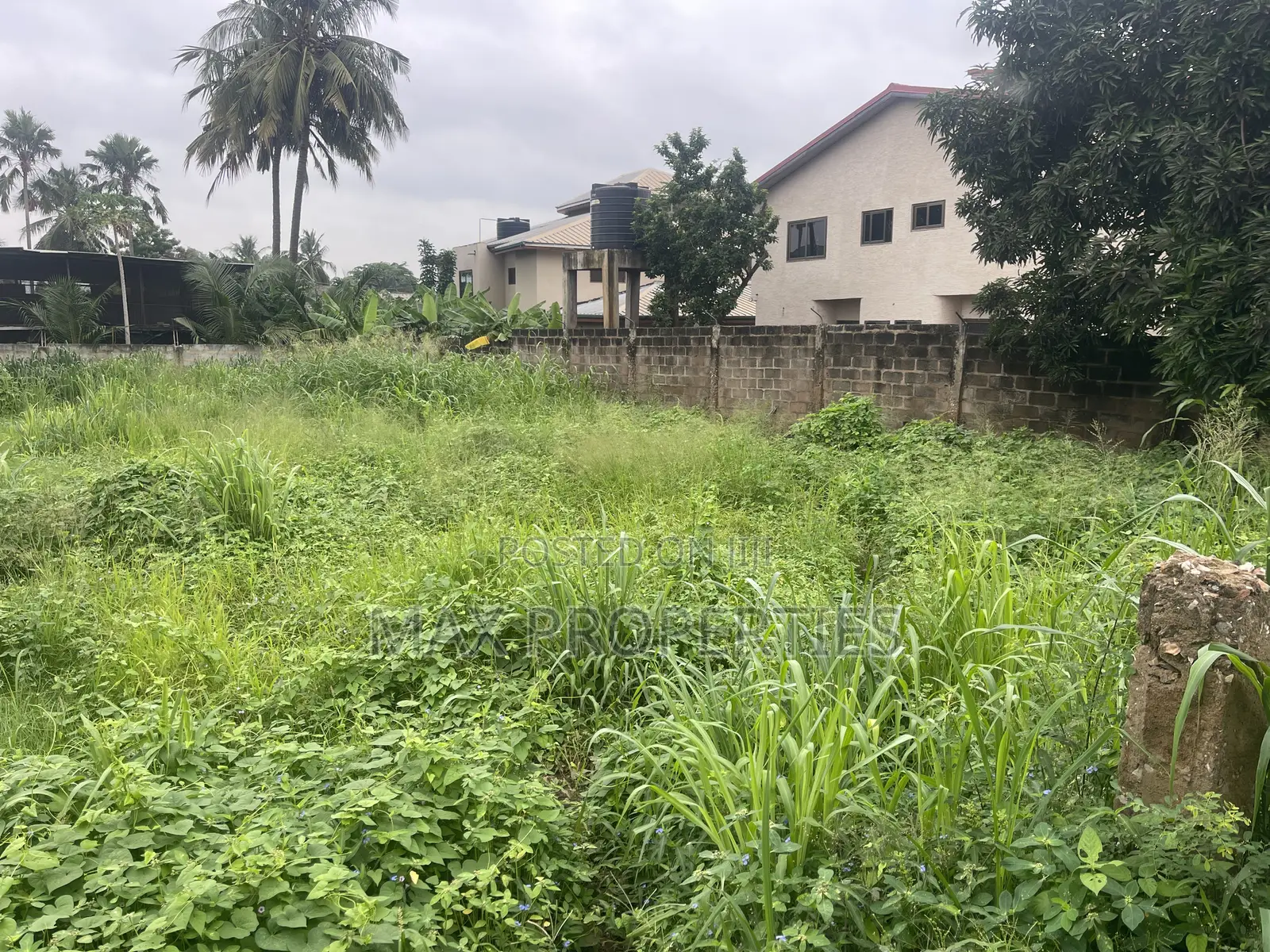 80/100 Plot of Land for Sale at Dome Pillar2 No Litigation