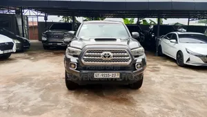 Toyota Tacoma 2019 Gray