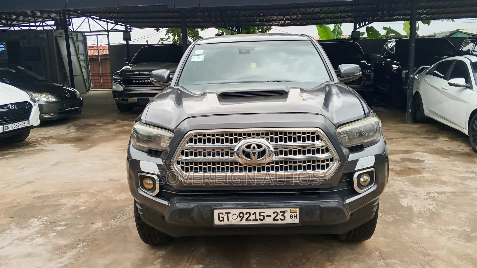Toyota Tacoma 2019 Gray
