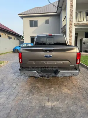Ford F-150 Lariat 4x4 SuperCab Styleside 8 ft. box 163 in. WB 2020