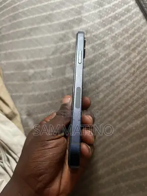 Apple iPhone 12 64 GB