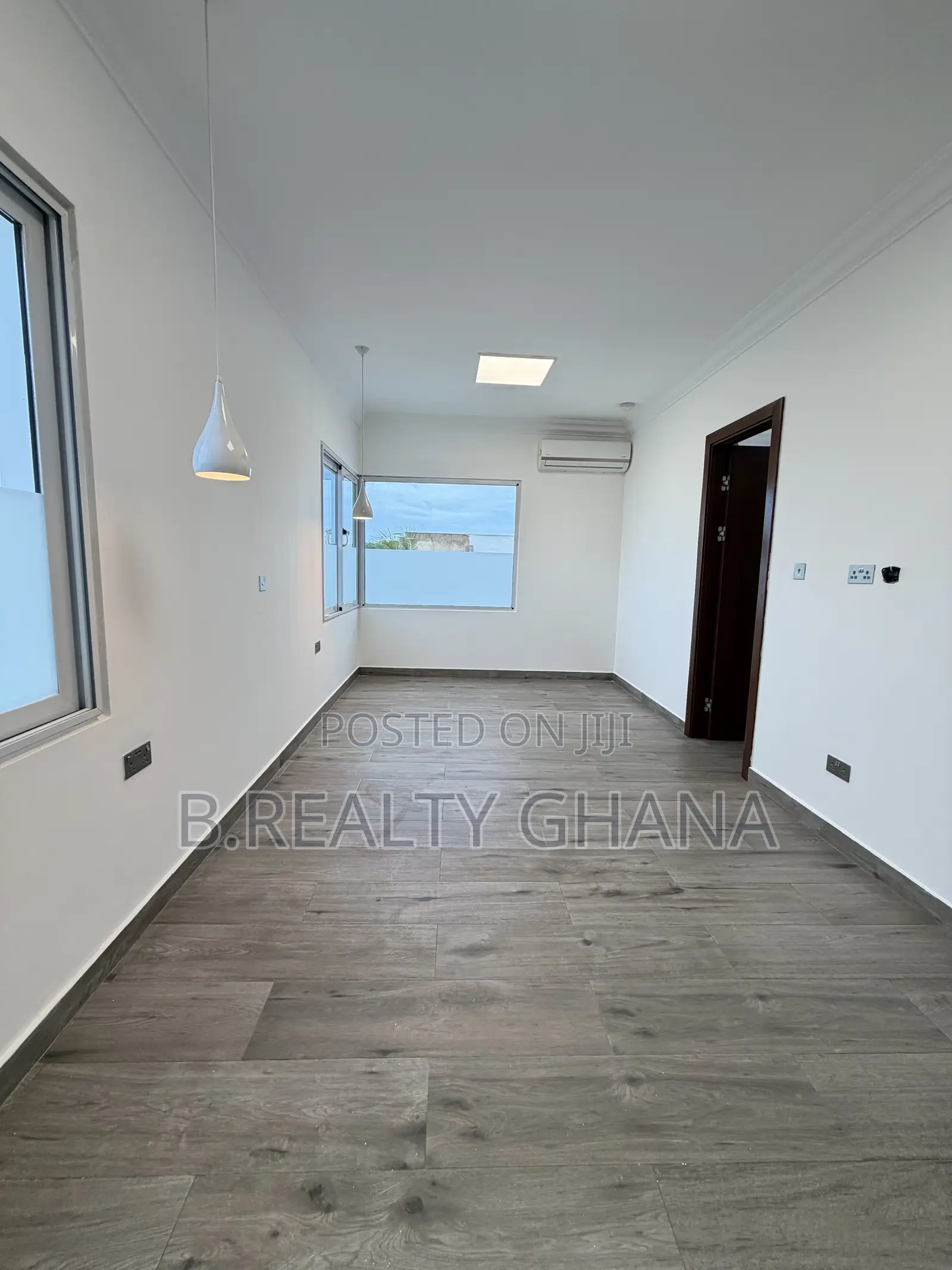 4bdrm House in Airport Residential Area for sale