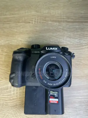 Panasonic Lumix Gh5