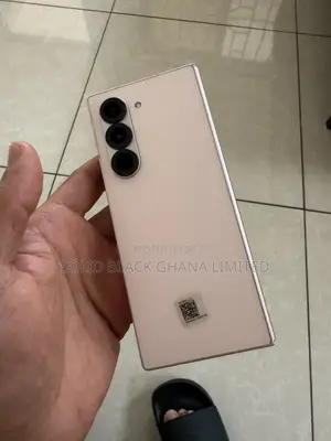 Samsung Galaxy Z Fold6 256 GB Gold