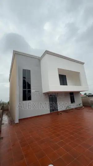 3bdrm Apartment in Awutu Senya East Municipal for sale