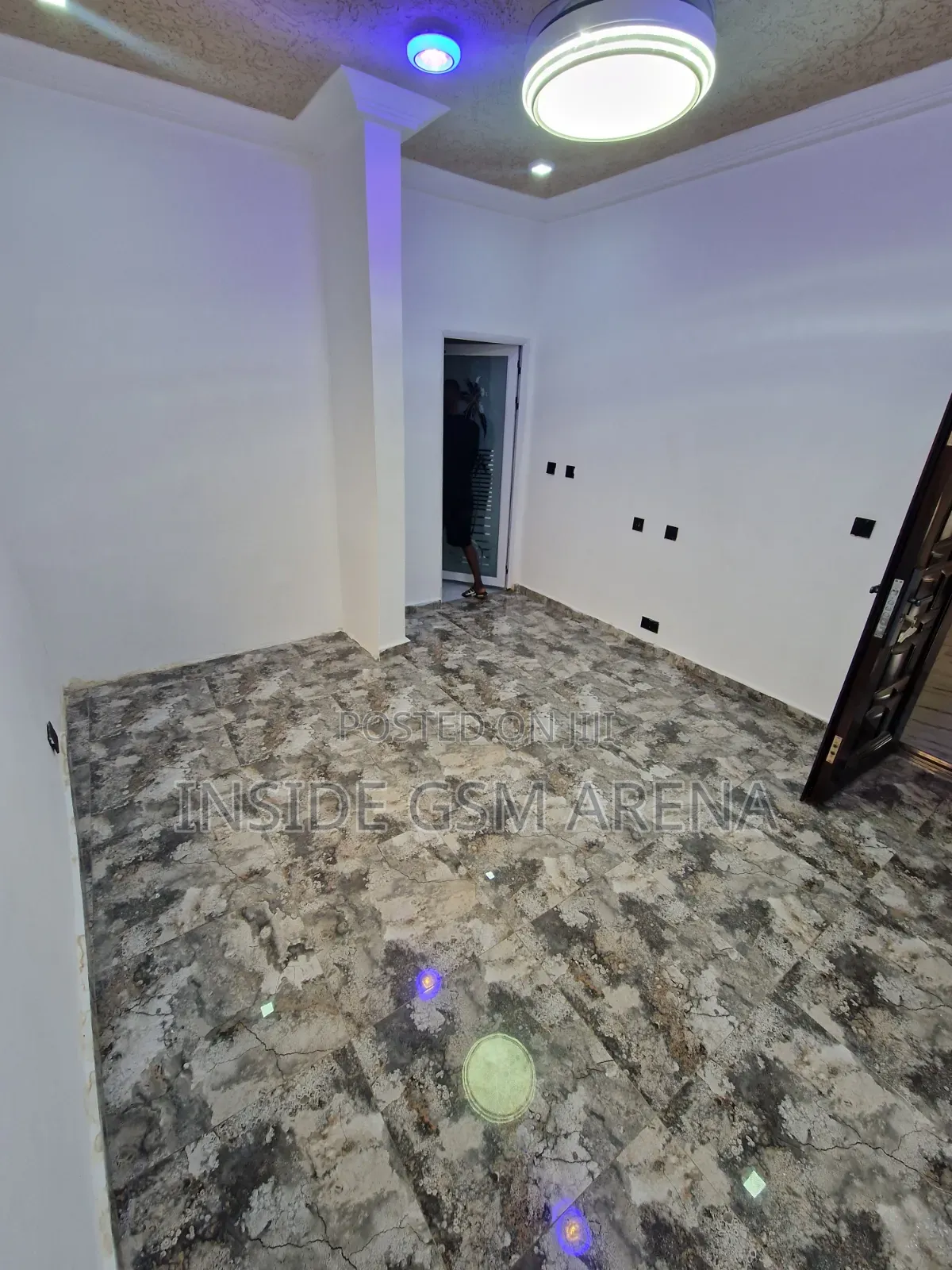 Furnished 2bdrm Apartment in Ofankor for rent