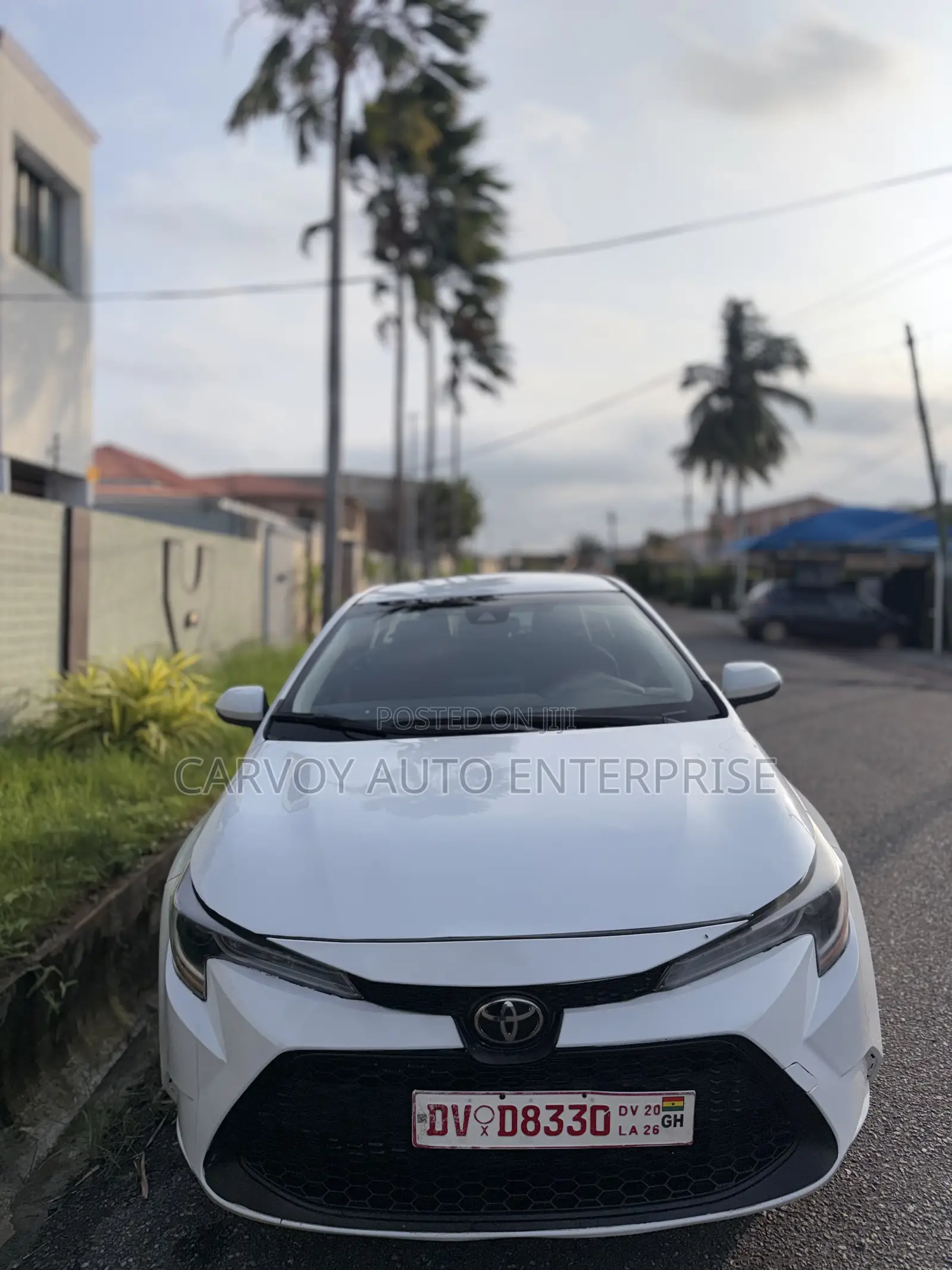 Toyota Corolla LE 2022 White