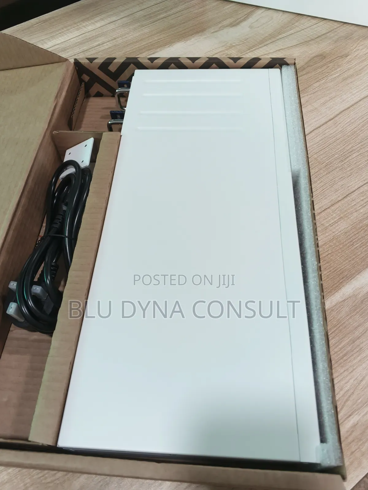 Ccr2004-16g-2s+