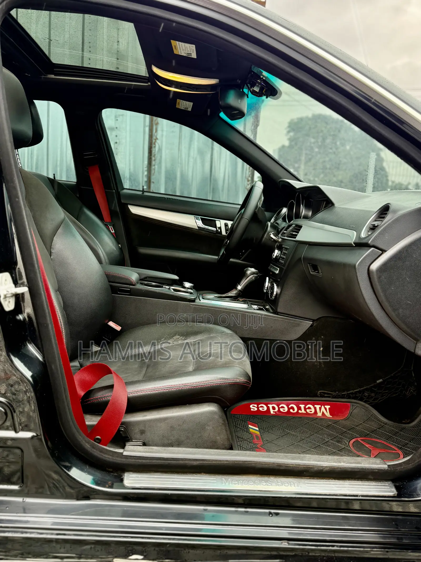 Mercedes-Benz C250 2014 Black