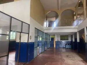 500 SQM Warehouse Ofankor Barrier + 4bedrooms for Rent