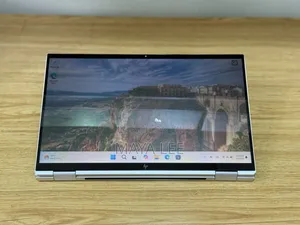 Laptop HP EliteBook 1040 G8 16GB Intel Core i5 SSD 256GB