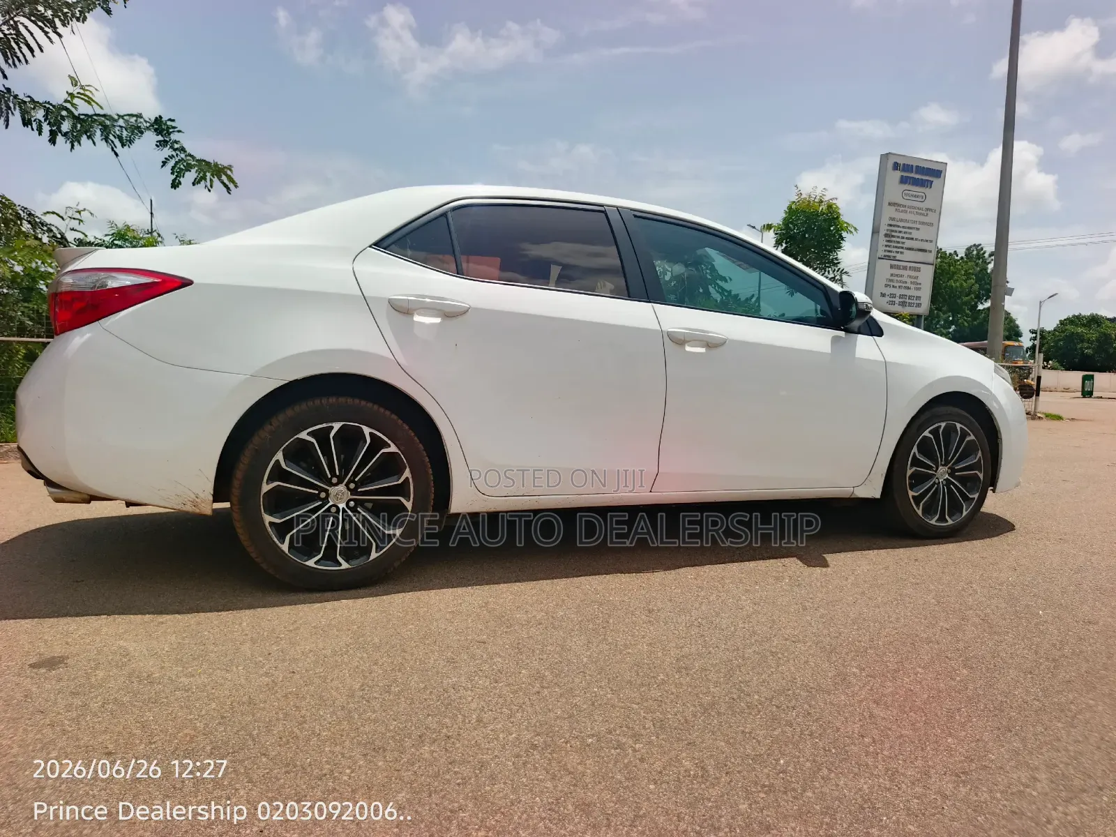 Toyota Corolla 2016 White