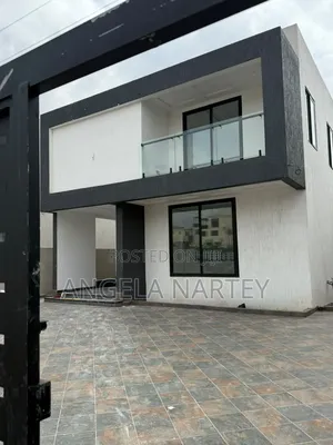 4bdrm House in Manet East Airport, Accra Metropolitan for sale