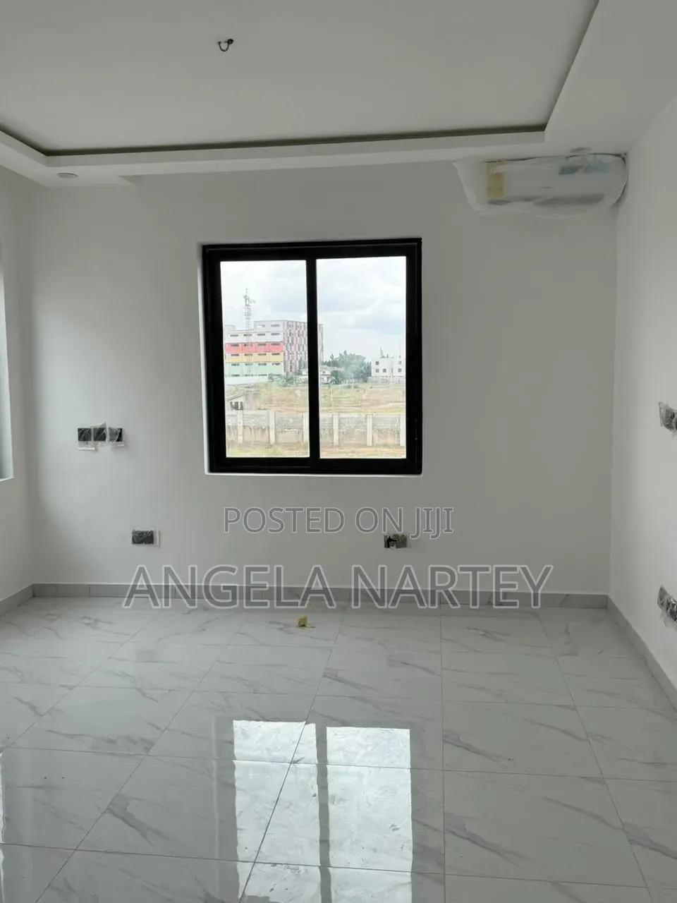 4bdrm House in Manet East Airport, Accra Metropolitan for sale