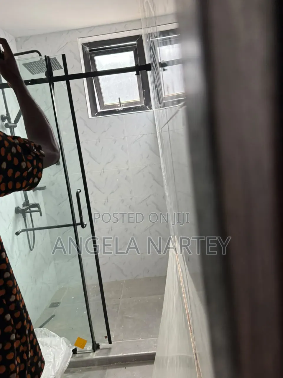 4bdrm House in Manet East Airport, Accra Metropolitan for sale