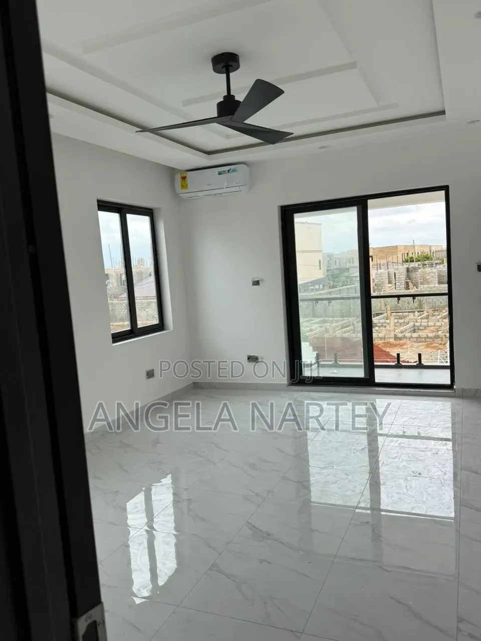4bdrm House in Manet East Airport, Accra Metropolitan for sale