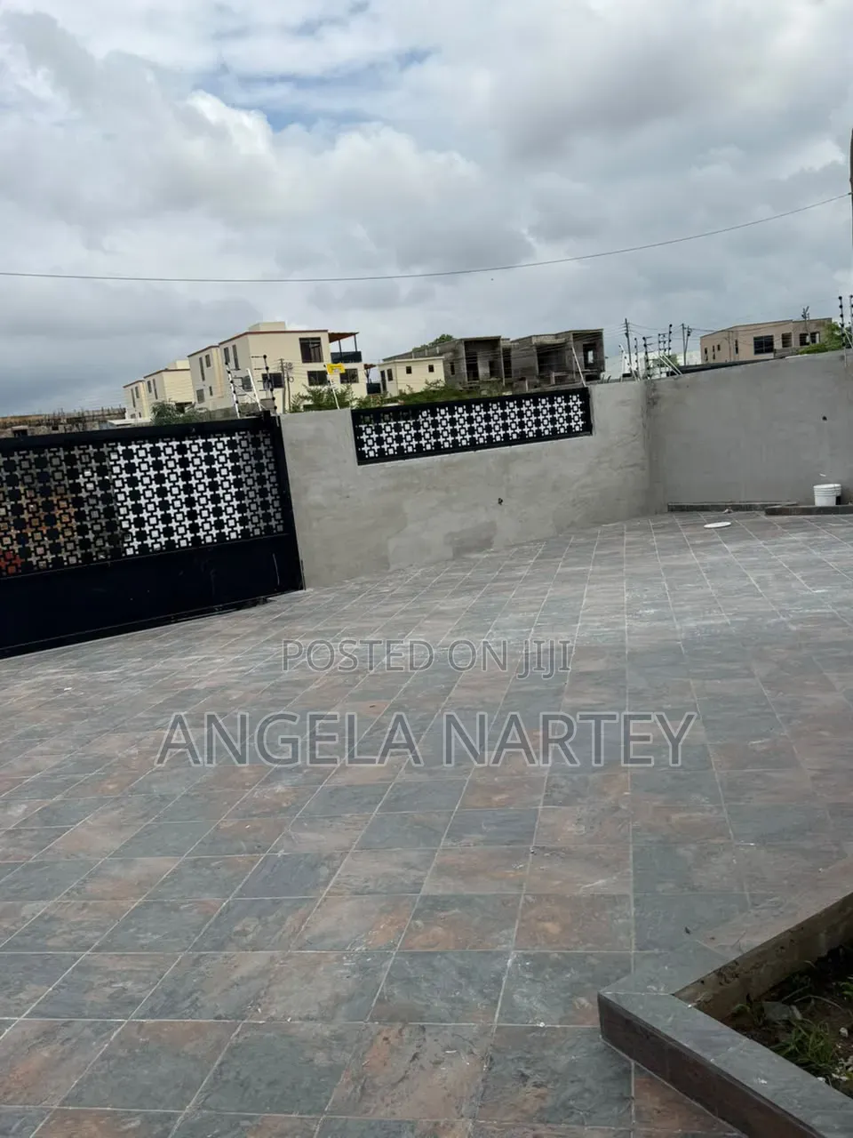 4bdrm House in Manet East Airport, Accra Metropolitan for sale