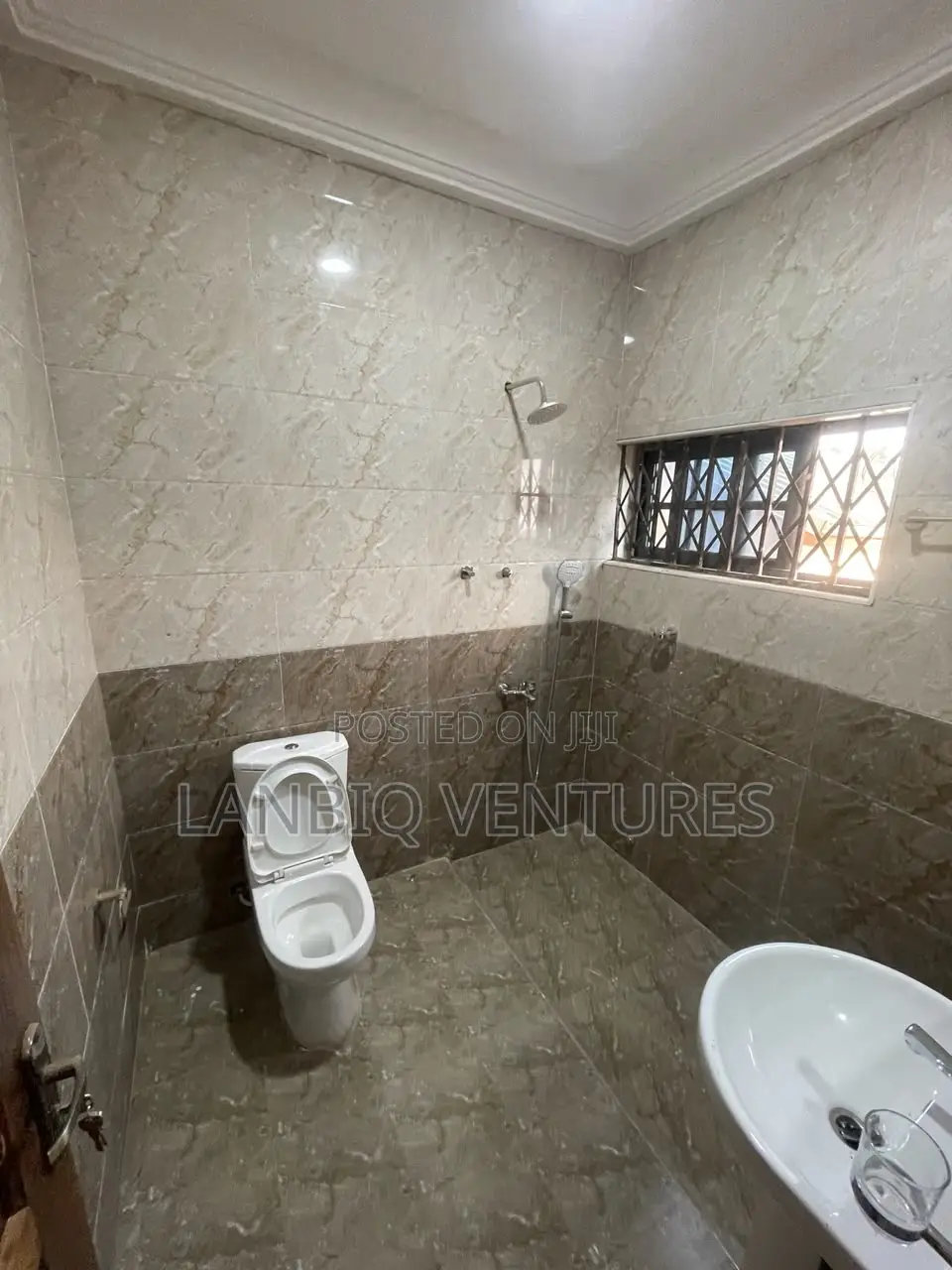 2bdrm Apartment in Oyarifa for rent