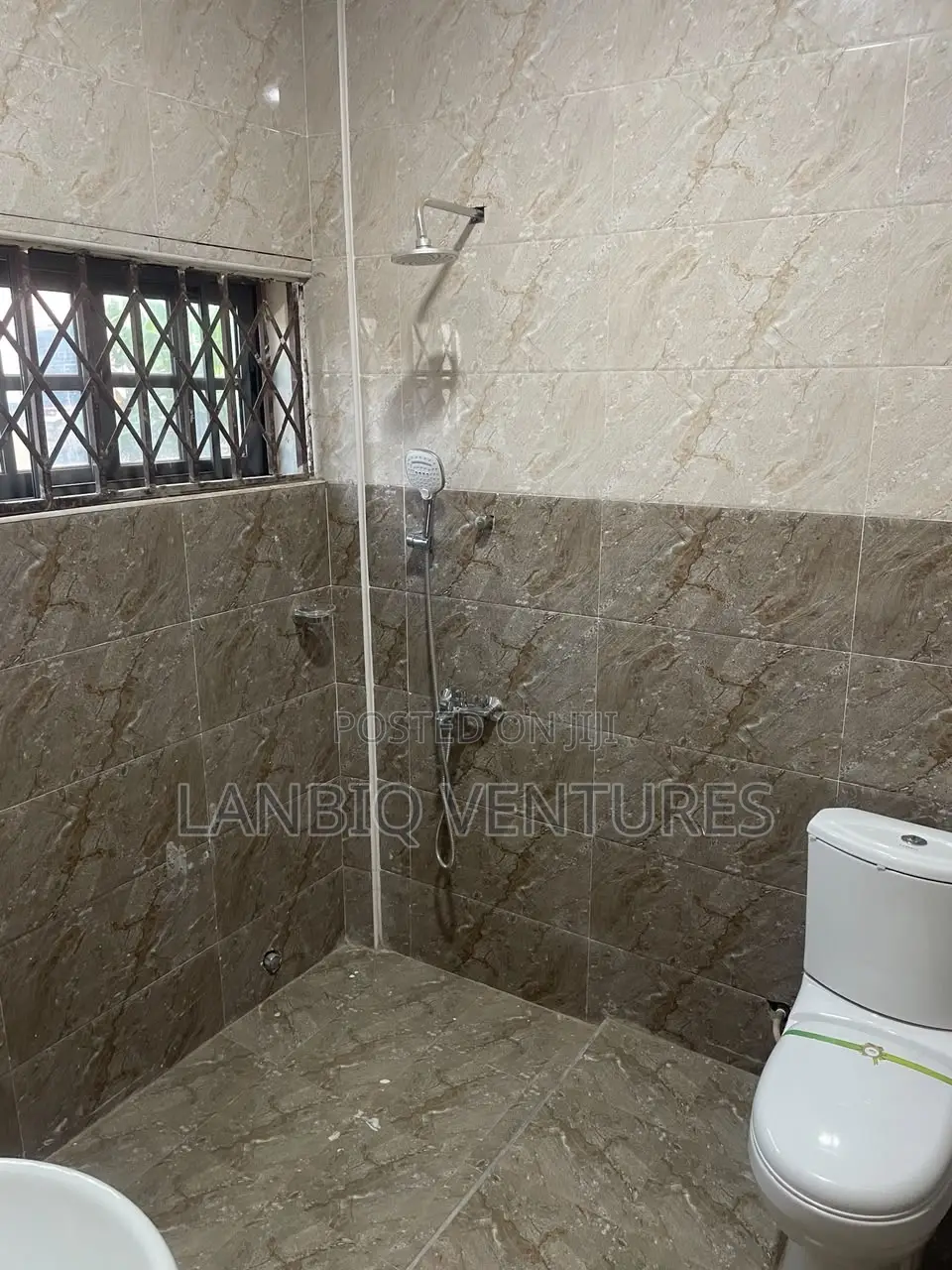 2bdrm Apartment in Oyarifa for rent