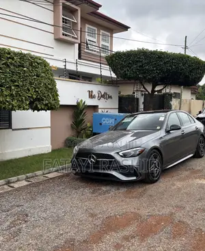 Mercedes-Benz C300 2022 Gray