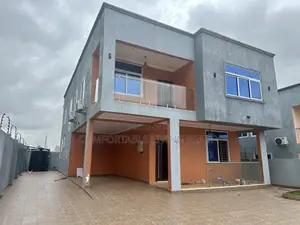 4bdrm House in Oyarifa Mall Area for rent