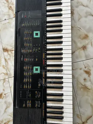Model: Yamaha PSR-80